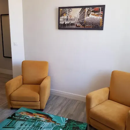 Aparthotel Rillieux Lyon Sathonay-Camp