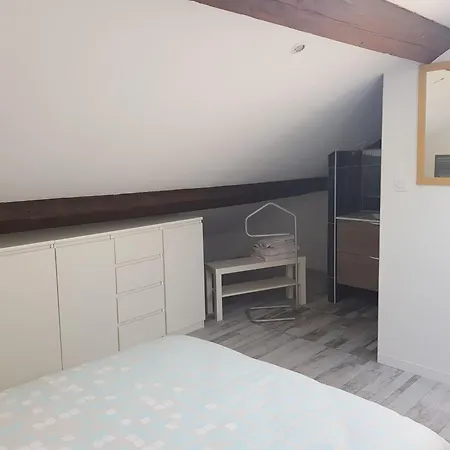 Rillieux Lyon Aparthotel Sathonay-Camp