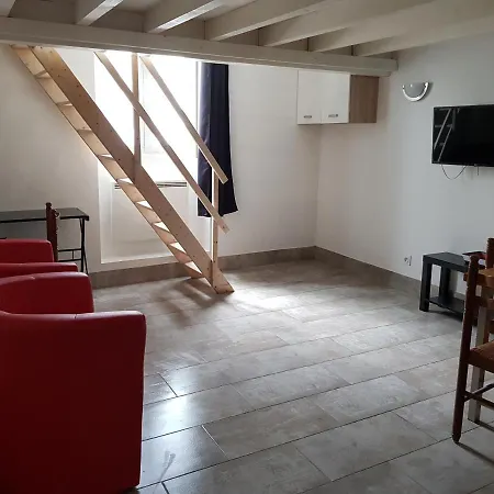Aparthotel Rillieux Lyon 2*